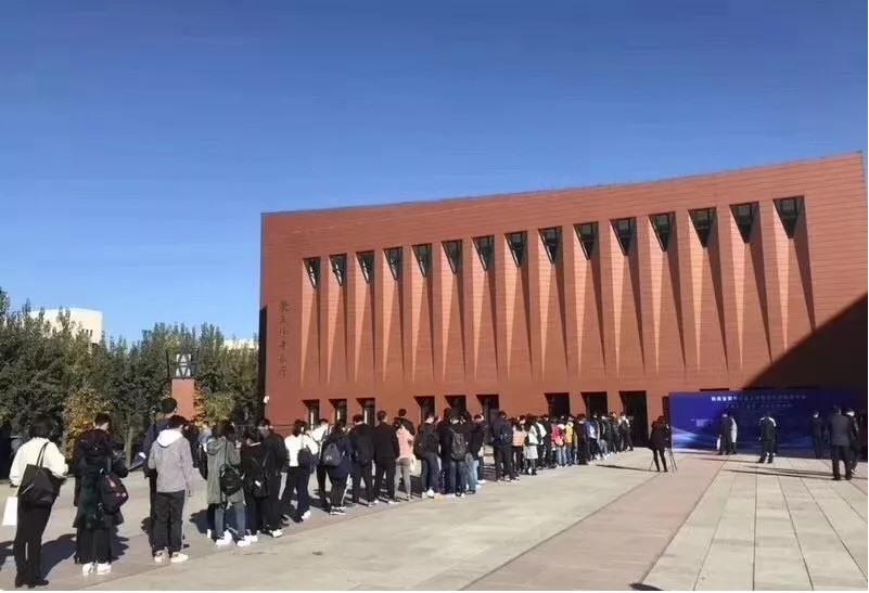 陕西沙巴集团赴清华大学参与省国有企业人才智力引进互换会 150余人意向应聘