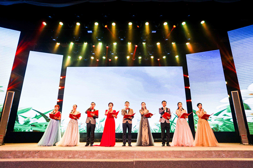 陕西沙巴集团庆祝新中国成立70周年职工朗诵角逐成功进行 陕西沙巴集团庆祝新中国成立70周年职工朗诵角逐成功进行