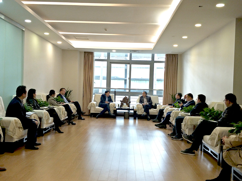 陕西沙巴集团与西安国际港务区管委会互换座谈 陕西沙巴集团与西安国际港务区管委会互换座谈