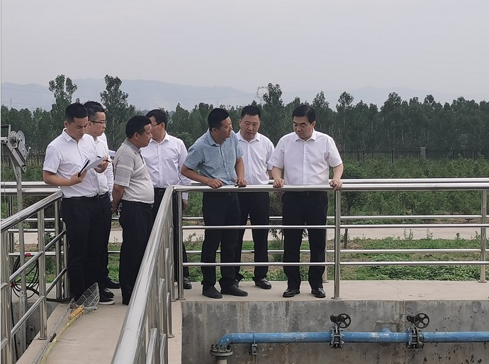 韩城市委副书记、市长亢振峰到水环境公司韩城市经开区污水厂调研 韩城市委副书记、市长亢振峰到水环境公司韩城市经开区污水厂调研