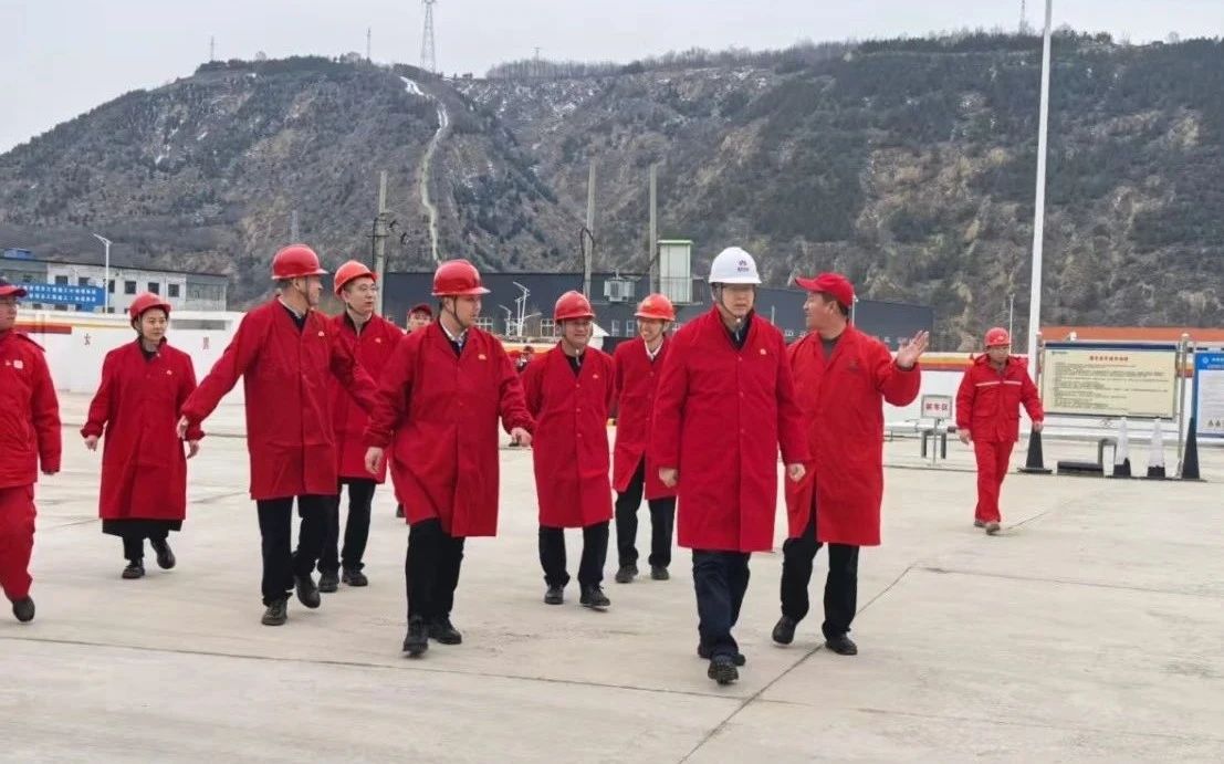 郝军亮赴保隆能源公司、油气工程公司项目一线调研 郝军亮赴保隆能源公司、油气工程公司项目一线调研