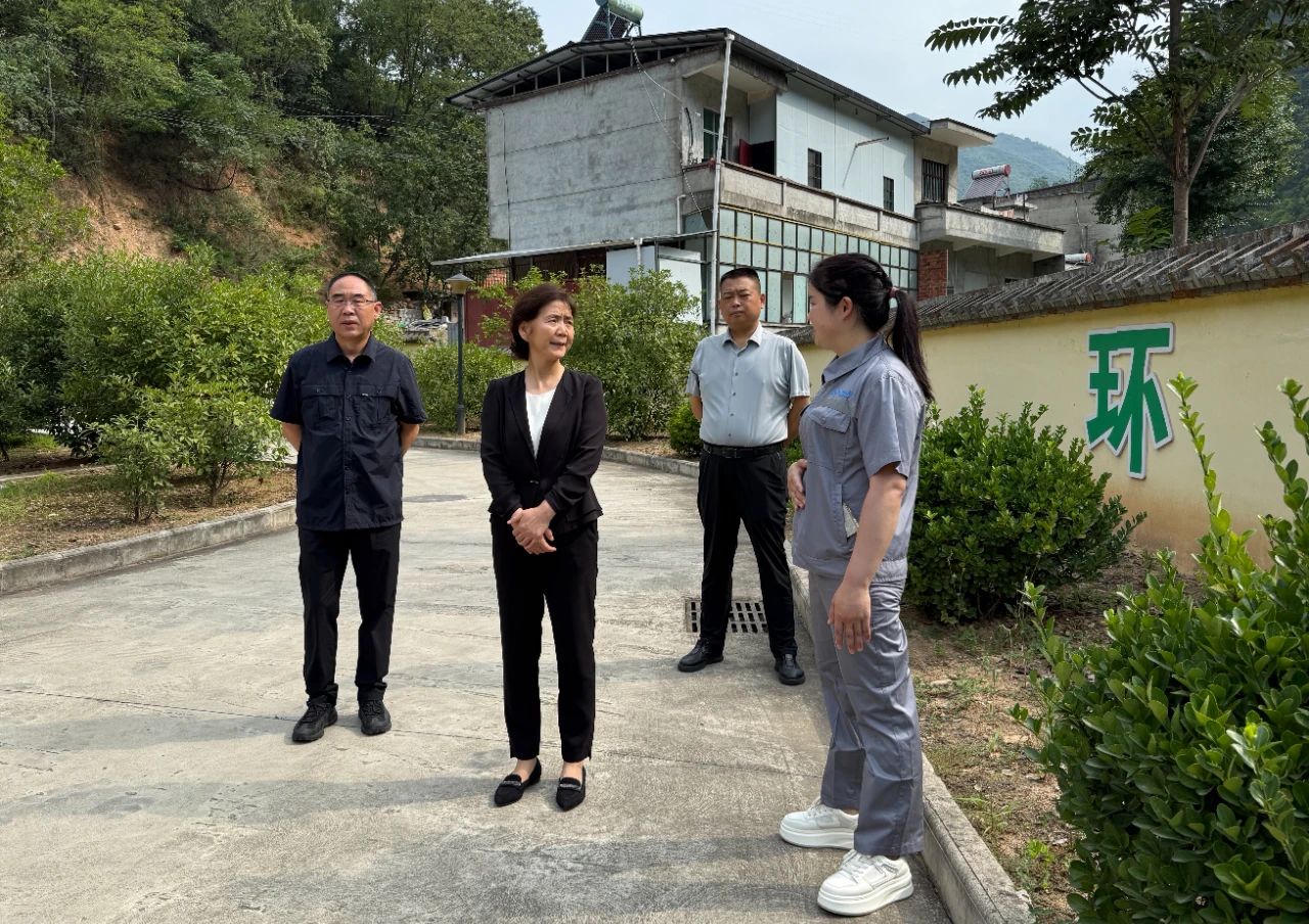 省总工会赴陕西沙巴集团水环境公司项目一线发展“夏送清冷”慰问活动 省总工会赴陕西沙巴集团水环境公司项目一线发展“夏送清冷”慰问活动